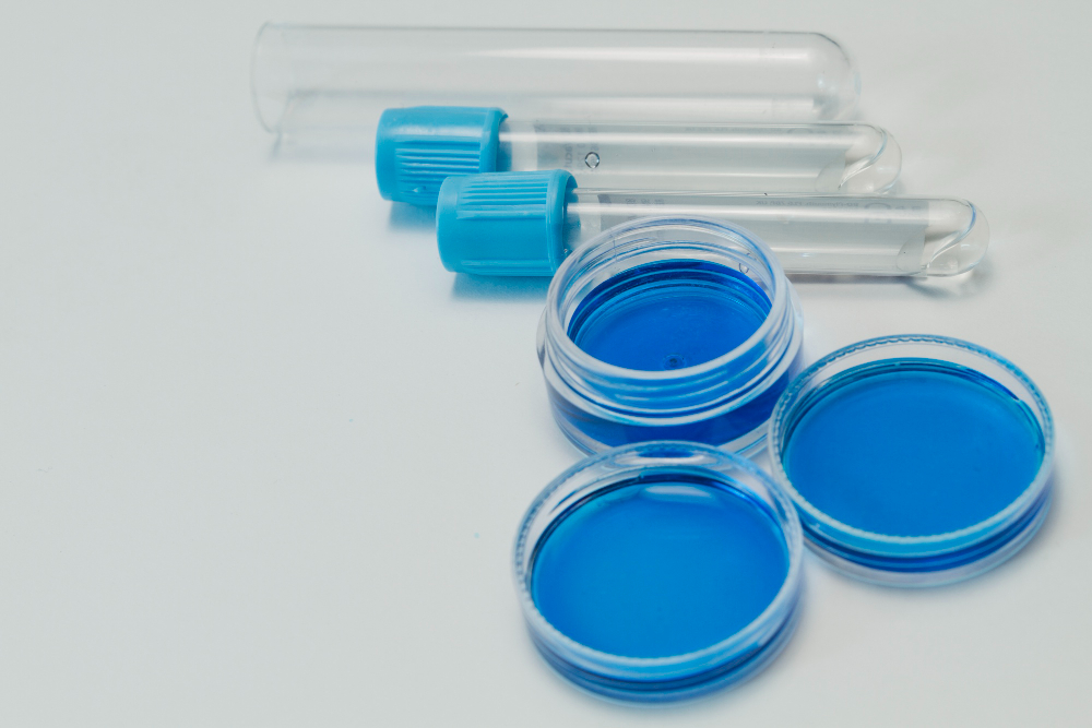 Placas de Petri: essenciais para o sucesso em laboratórios de análises microbiológicas